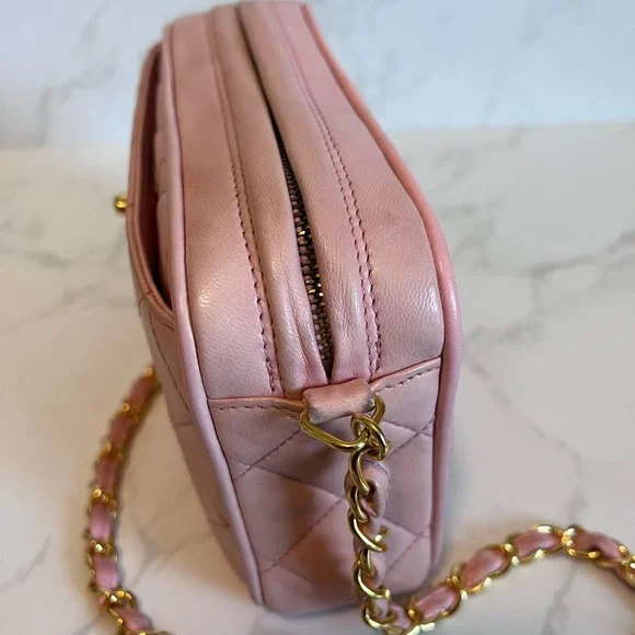 SOLD Small Vintage CHANEL Pink Lambskin Camera Bag - Picture 9 of 13
